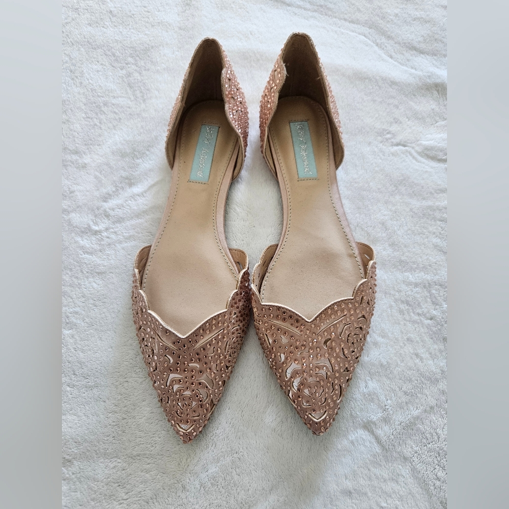 Tan Lace Patterned Flats with Pointed Toe and d'Orsay Style
